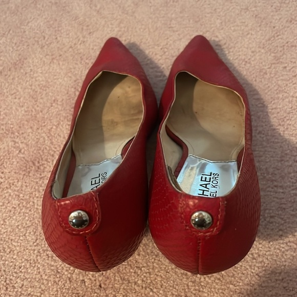 Michael Kors red/snake skin pattern heels - Picture 3 of 8